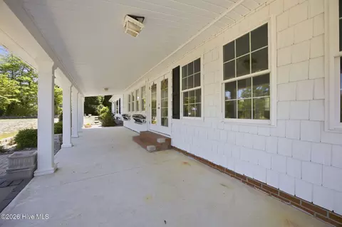 Exterior - 6995 River Rd, Washington, NC 27889 photo 4 of 11