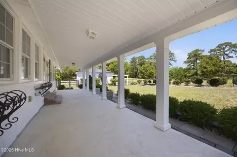 Exterior - 6995 River Rd, Washington, NC 27889 photo 5 of 11