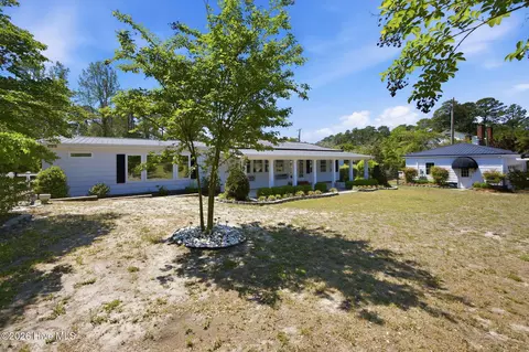Exterior - 6995 River Rd, Washington, NC 27889 photo 10 of 11