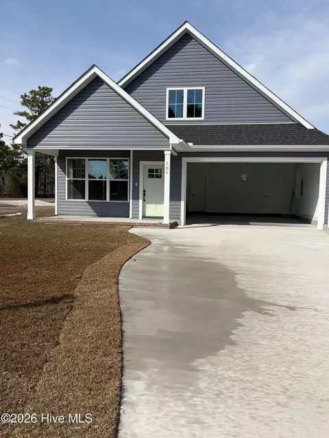 101 Eudora Dr, Newport, NC 28570