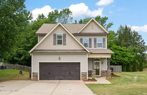 420 Collinsworth Dr, Clayton, NC 27527