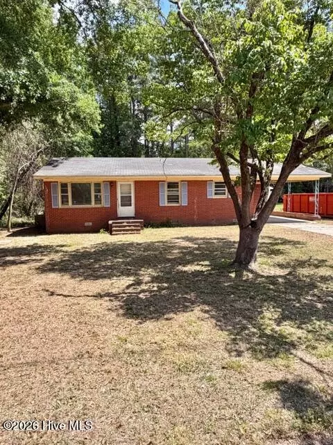 315 Hines St, Snow Hill, NC 28580