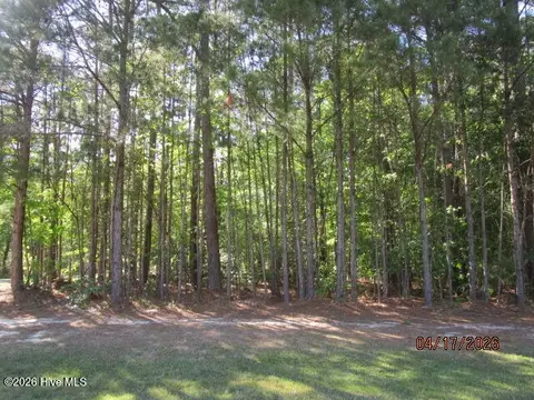 47 Boshers Point Dr, Hertford, NC 27944