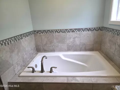 Bath - 155 Savannah Ave, Grandy, NC 27939 photo 3 of 7