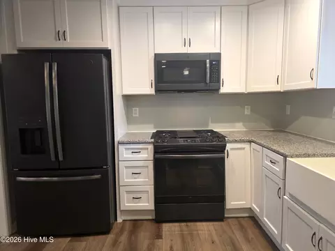 Kitchen - 155 Savannah Ave, Grandy, NC 27939 photo 1 of 2