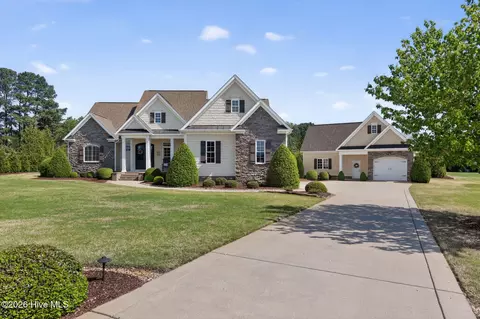 6307 Crossmoor Dr, Wilson, NC 27896