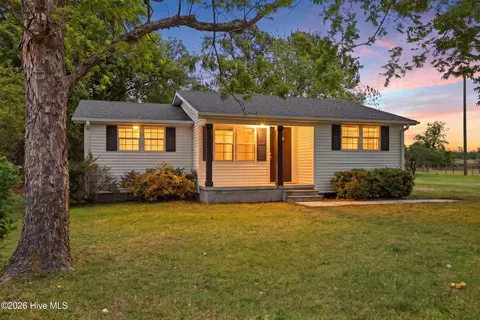 1633 Anderson Rd, Greenville, NC 27834