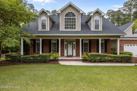 301 Seven Seas Dr, Havelock, NC 28532
