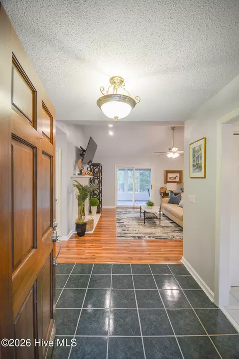 Entry Way - 6 Spruce Ln, Pinehurst, NC 28374 photo 1 of 5