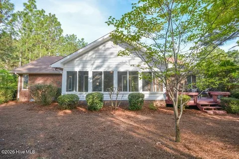 Exterior - 6 Spruce Ln, Pinehurst, NC 28374 photo 15 of 17