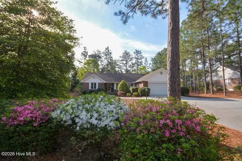 Exterior - 6 Spruce Ln, Pinehurst, NC 28374 photo 1 of 17