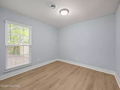 Bedroom - 104 Lanell Ct, Hubert, NC 28539 photo 2 of 7