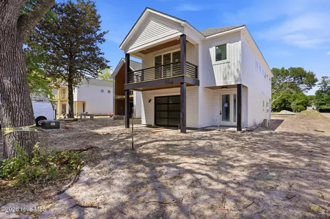 5013 Peachtree Ave, Wilmington, NC 28403