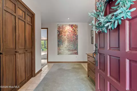 Entry Way - 3 Mcdonald Pl, Pinehurst, NC 28374 photo 1 of 3