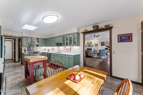 Kitchen - 3 Mcdonald Pl, Pinehurst, NC 28374 photo 2 of 5