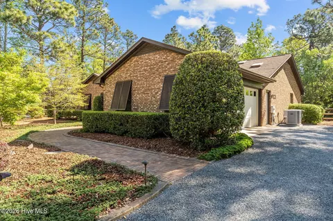 Exterior - 3 Mcdonald Pl, Pinehurst, NC 28374 photo 5 of 12