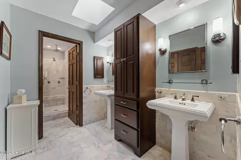 Bath - 3 Mcdonald Pl, Pinehurst, NC 28374 photo 4 of 5