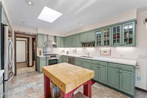 Kitchen - 3 Mcdonald Pl, Pinehurst, NC 28374 photo 4 of 5