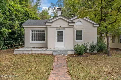 102 S Pineview Ave, Goldsboro, NC 27530