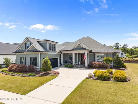 5107 Creswell Dr, Leland, NC 28451