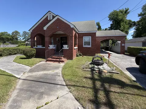 109 Bell Fork Rd, Jacksonville, NC 28540