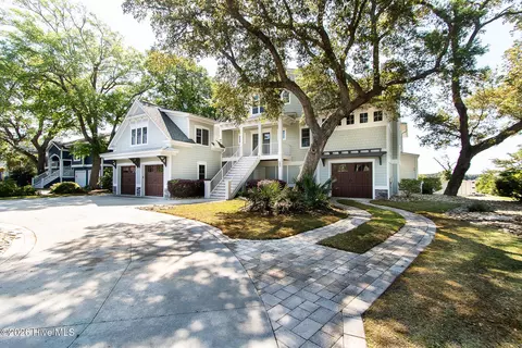 Exterior - 502 Shoreline Dr E, Sunset Beach, NC 28468 photo 14 of 16