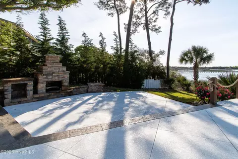 Exterior - 502 Shoreline Dr E, Sunset Beach, NC 28468 photo 3 of 16
