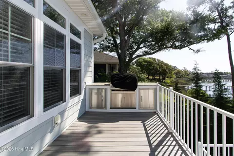 Exterior - 502 Shoreline Dr E, Sunset Beach, NC 28468 photo 7 of 16