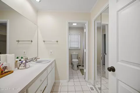 Bath - 409 Myrtle Ave, Hamlet, NC 28345 photo 1 of 2