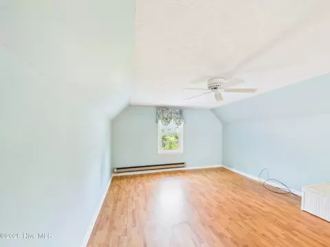 Bedroom - 409 Myrtle Ave, Hamlet, NC 28345 photo 2 of 7