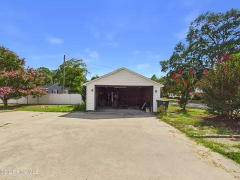 Exterior - 409 Myrtle Ave, Hamlet, NC 28345 photo 6 of 6
