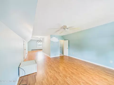 Bedroom - 409 Myrtle Ave, Hamlet, NC 28345 photo 5 of 7