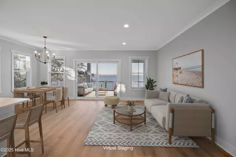 3804 Emerald Dr #W, Emerald Isle, NC 28594