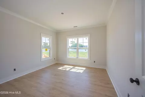 Bedroom - 170 Lake Point Ln, Clinton, NC 28328 photo 1 of 4