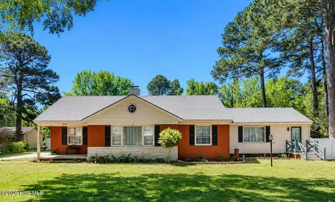 3313 Amherst Rd, Rocky Mount, NC 27804