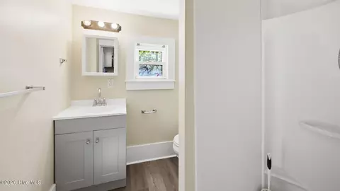 Bath - 465 Third St, Ayden, NC 28513 photo 2 of 2