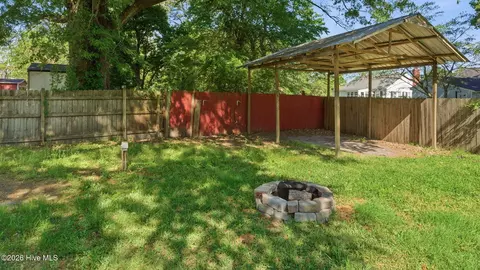 Exterior - 465 Third St, Ayden, NC 28513 photo 5 of 5