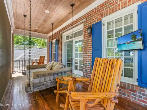 Exterior - 404 Shoreline Dr E, Sunset Beach, NC 28468 photo 6 of 18