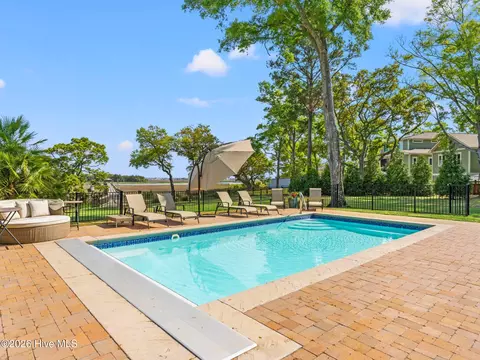 Exterior - 404 Shoreline Dr E, Sunset Beach, NC 28468 photo 12 of 18