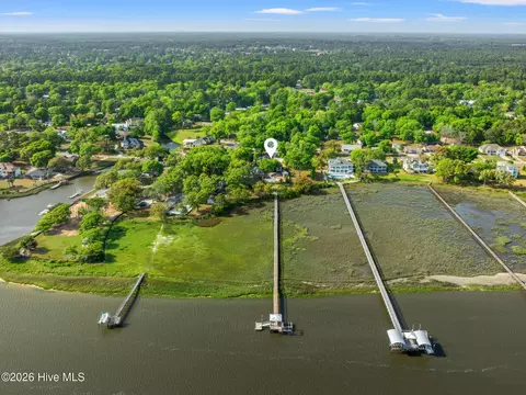 View/Area - 404 Shoreline Dr E, Sunset Beach, NC 28468 photo 2 of 9