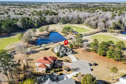 569 Fairburn Ct NW, Calabash, NC 28467