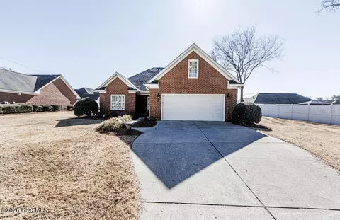 205 Dover Rd, Rocky Mount, NC 27804