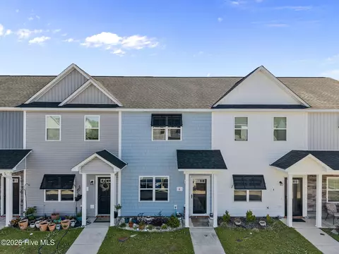 6 Outrigger Dr, Swansboro, NC 28584