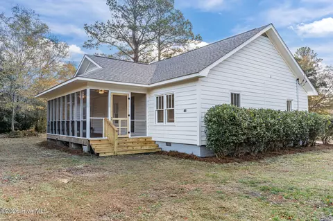 110 Carolina Ave, Leland, NC 28451