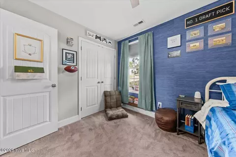 Bedroom - 1024 Hydrangea Dr, Aberdeen, NC 28315 photo 2 of 8