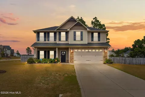 Exterior - 1024 Hydrangea Dr, Aberdeen, NC 28315 photo 2 of 6