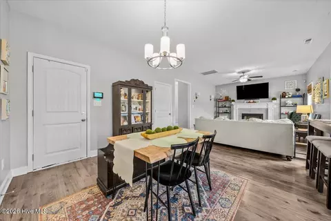 Dining - 1024 Hydrangea Dr, Aberdeen, NC 28315 photo 1 of 2