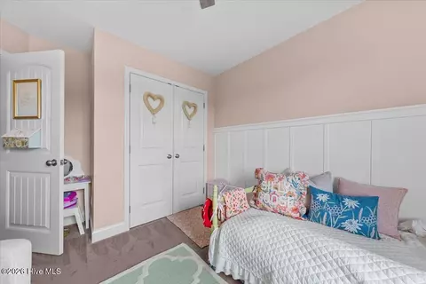 Bedroom - 1024 Hydrangea Dr, Aberdeen, NC 28315 photo 4 of 8