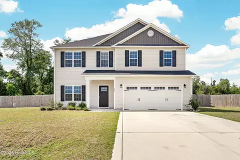 199 Village Creek Dr, Maysville, NC 28555