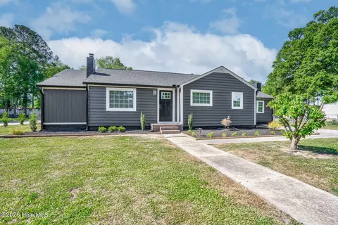 301 W John J Sharpe St, Rocky Mount, NC 27803